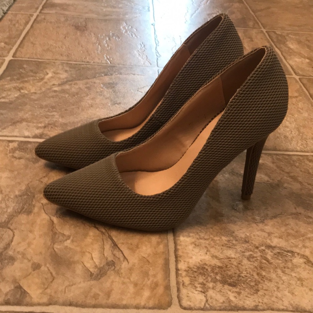 Charlotte Russe olive green heels